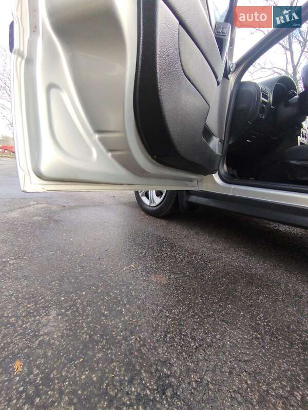 Седан Opel Astra 2008 в Христинівці