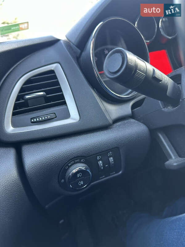 Універсал Opel Astra 2012 в Львові