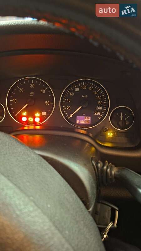 Универсал Opel Astra 2004 в Киеве