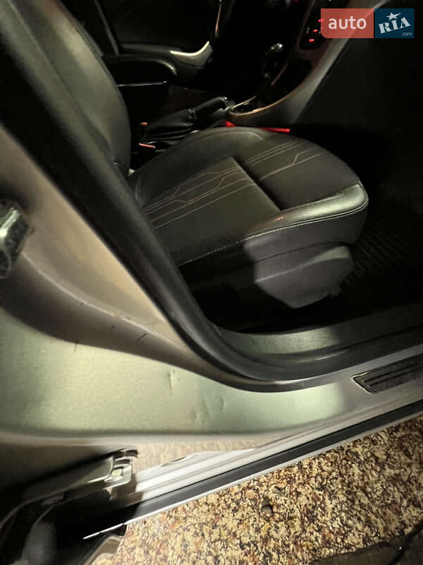 Універсал Opel Astra 2012 в Калинівці фото 45 Універсал Opel Astra 2012 в Калинівці