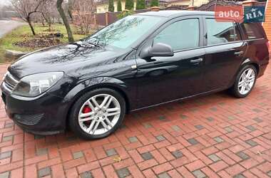 Універсал Opel Astra 2009 в Лубнах