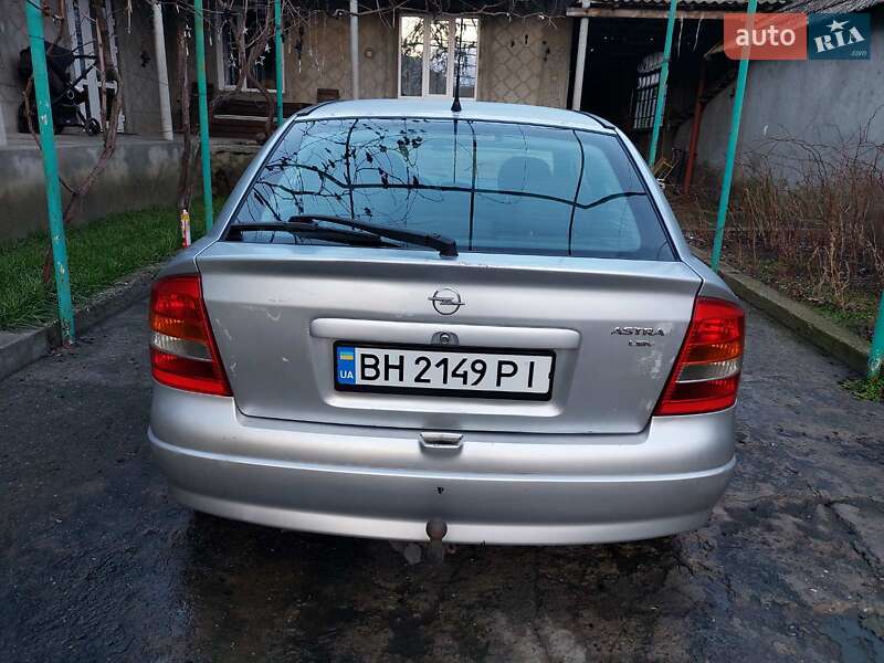 Хэтчбек Opel Astra 2001 в Сарате фото 2 Хэтчбек Opel Astra 2001 в Сарате