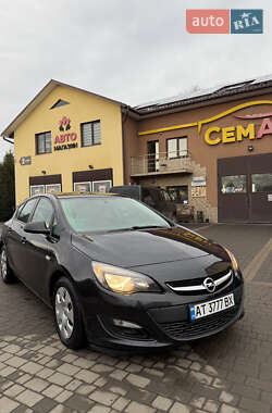 Хэтчбек Opel Astra 2013 в Коломые