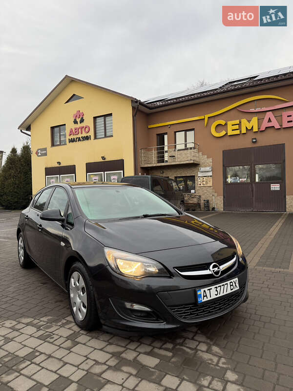 Opel Astra 2013