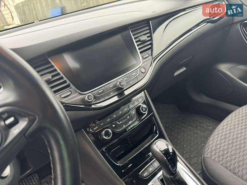 Універсал Opel Astra 2017 в Полтаві