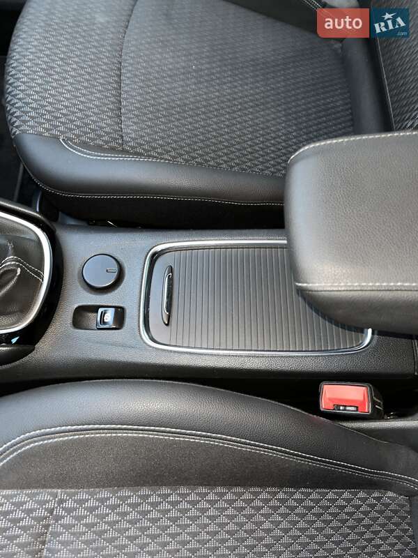 Универсал Opel Astra 2018 в Покрове