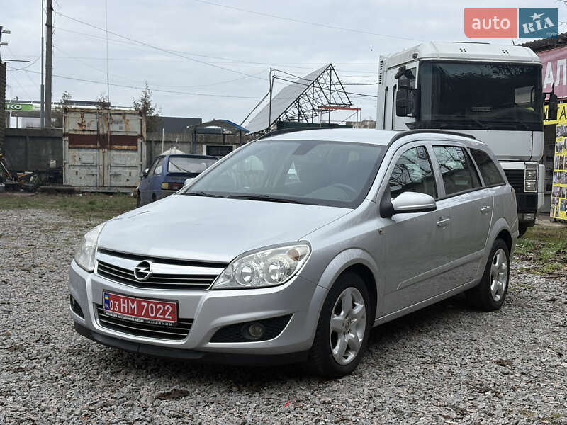Універсал Opel Astra 2008 в Білій Церкві