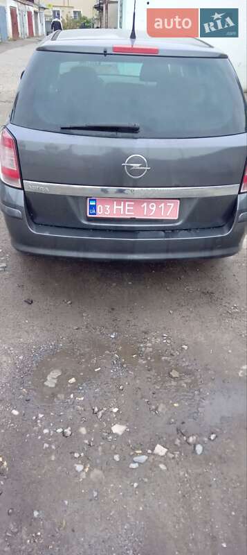 Универсал Opel Astra 2010 в Ровно фото 8 Универсал Opel Astra 2010 в Ровно