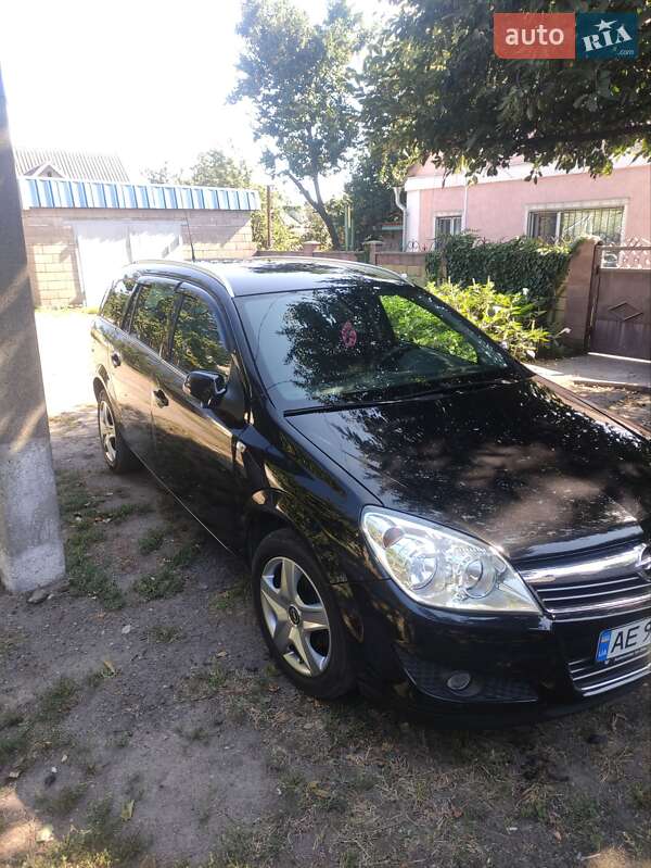 Універсал Opel Astra 2009 в Кам'янському