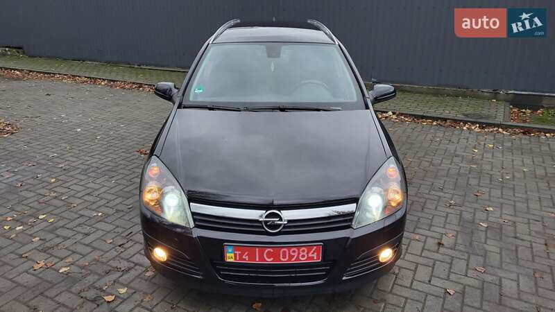 Універсал Opel Astra 2006 в Черкасах