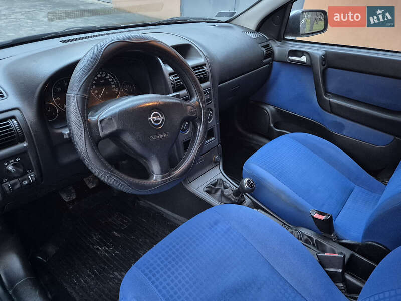Універсал Opel Astra 2004 в Славуті