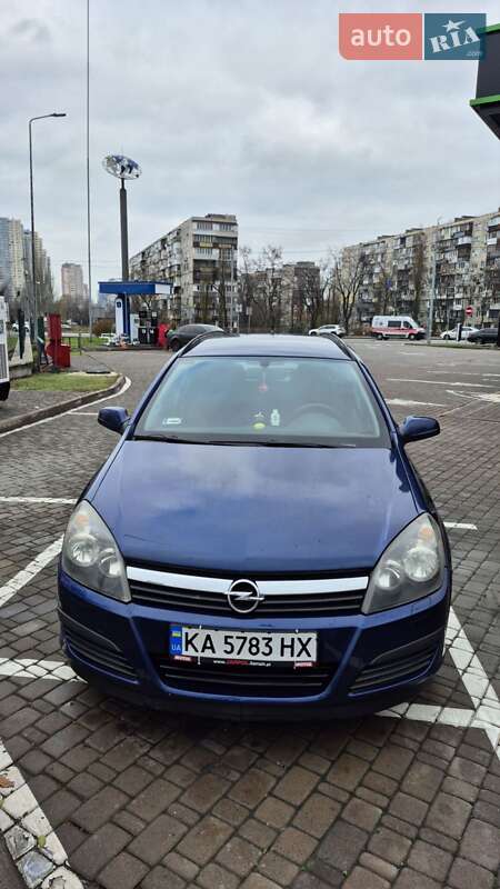 Универсал Opel Astra 2006 в Киеве