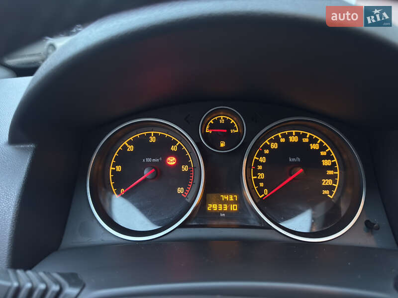 Универсал Opel Astra 2010 в Умани фото 14 Универсал Opel Astra 2010 в Умани