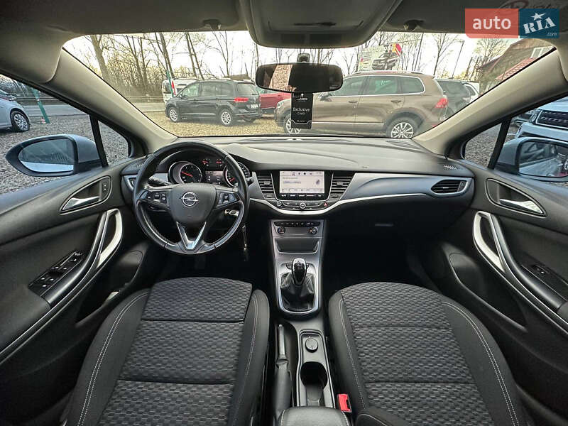 Універсал Opel Astra 2018 в Коломиї
