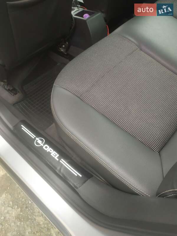 Універсал Opel Astra 2008 в Стрию