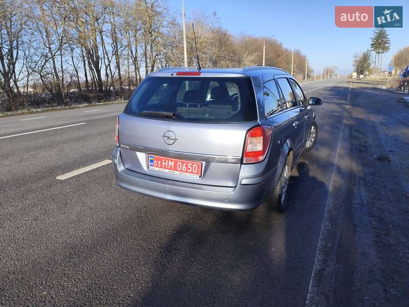 Універсал Opel Astra 2008 в Вишнівці