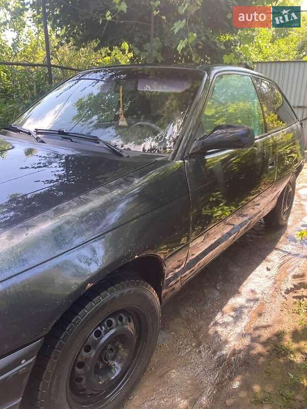 Хетчбек Opel Astra 1993 в Бурштині