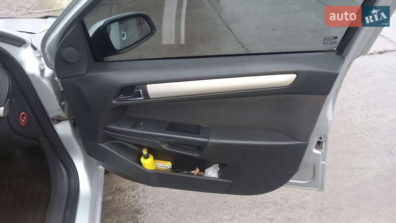 Универсал Opel Astra 2007 в Монастырище фото 17 Универсал Opel Astra 2007 в Монастырище