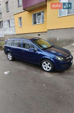 Універсал Opel Astra 2006 в Вінниці