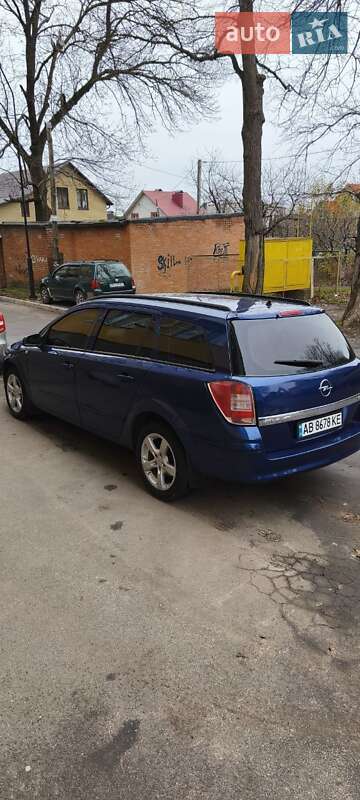 Універсал Opel Astra 2006 в Вінниці