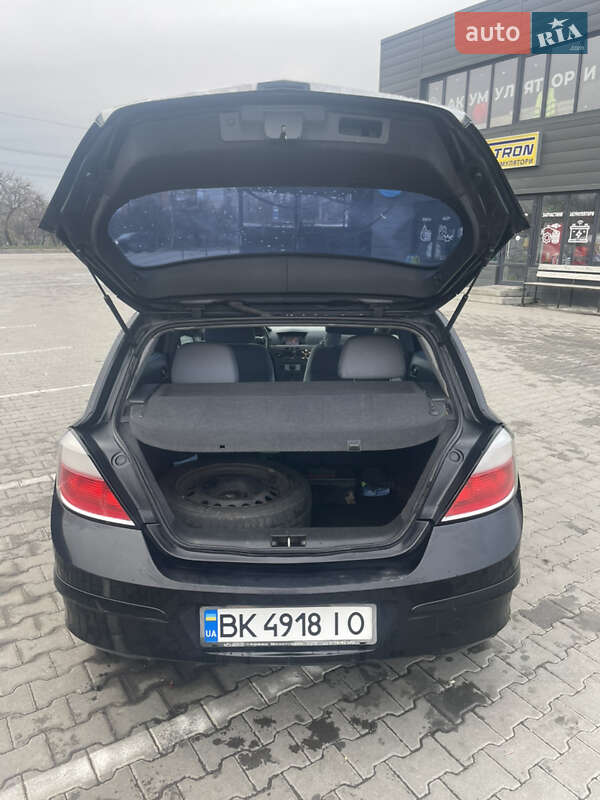 Хетчбек Opel Astra 2004 в Хмельницькому