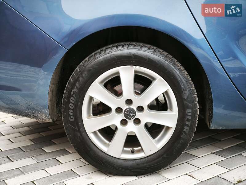 Универсал Opel Astra 2013 в Львове фото 16 Универсал Opel Astra 2013 в Львове