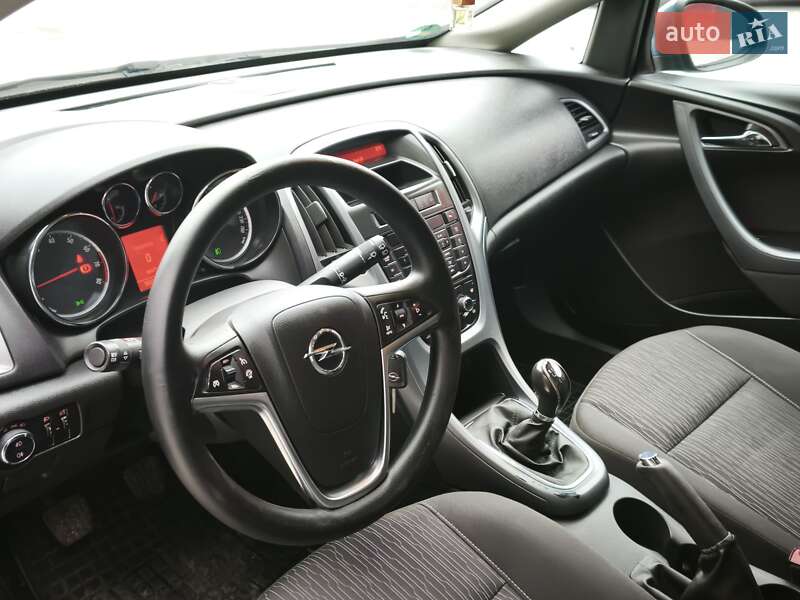Универсал Opel Astra 2013 в Львове фото 38 Универсал Opel Astra 2013 в Львове