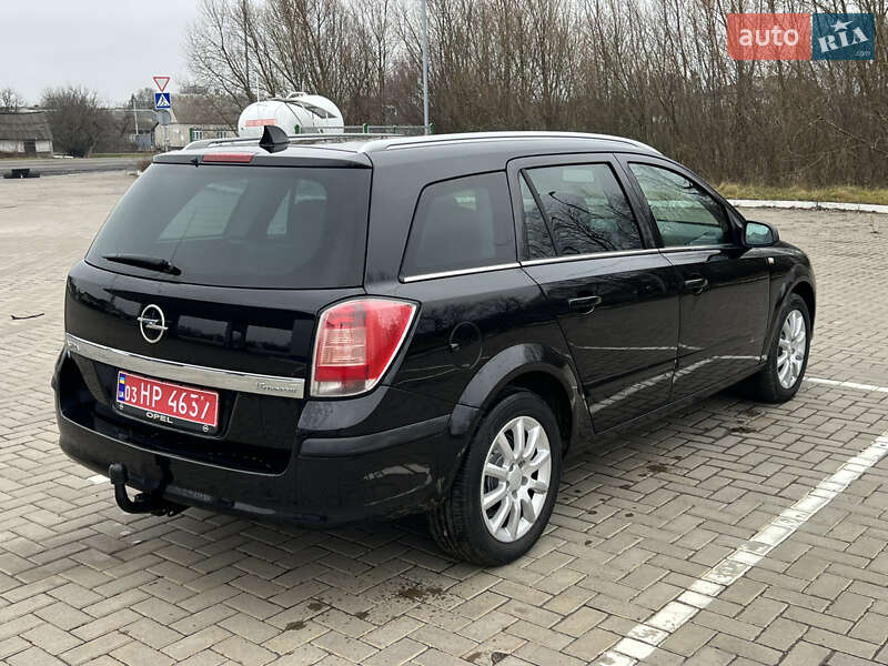 Універсал Opel Astra 2005 в Ковелі