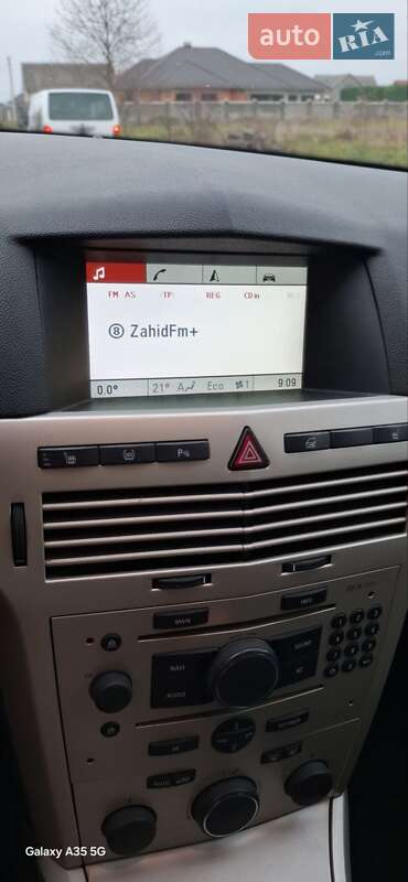 Універсал Opel Astra 2008 в Виноградові