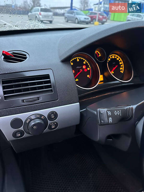 Універсал Opel Astra 2009 в Ковелі