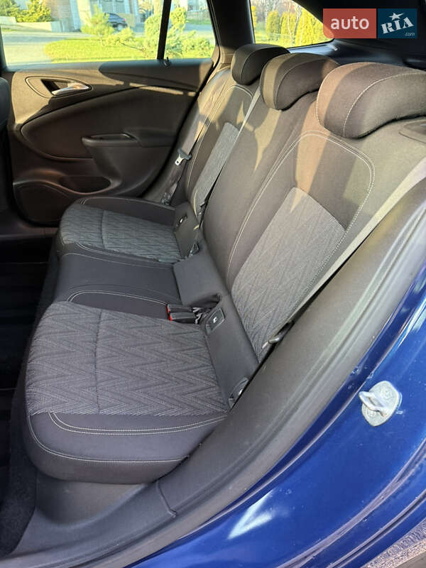 Універсал Opel Astra 2020 в Хмельницькому