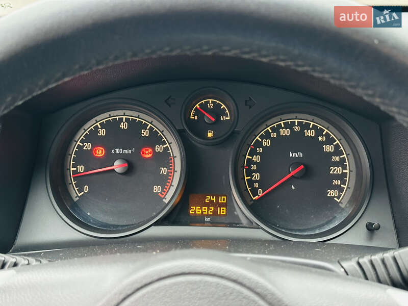 Хетчбек Opel Astra 2012 в Харкові