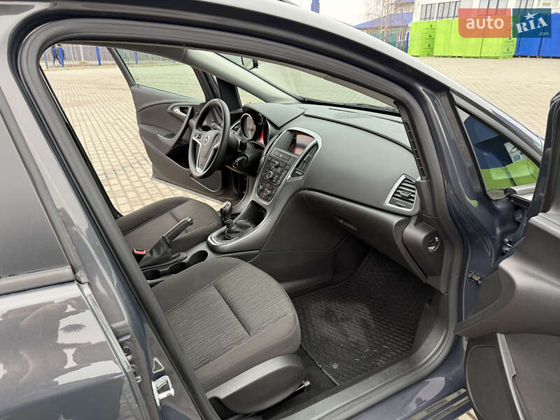 Универсал Opel Astra 2015 в Ковеле фото 17 Универсал Opel Astra 2015 в Ковеле