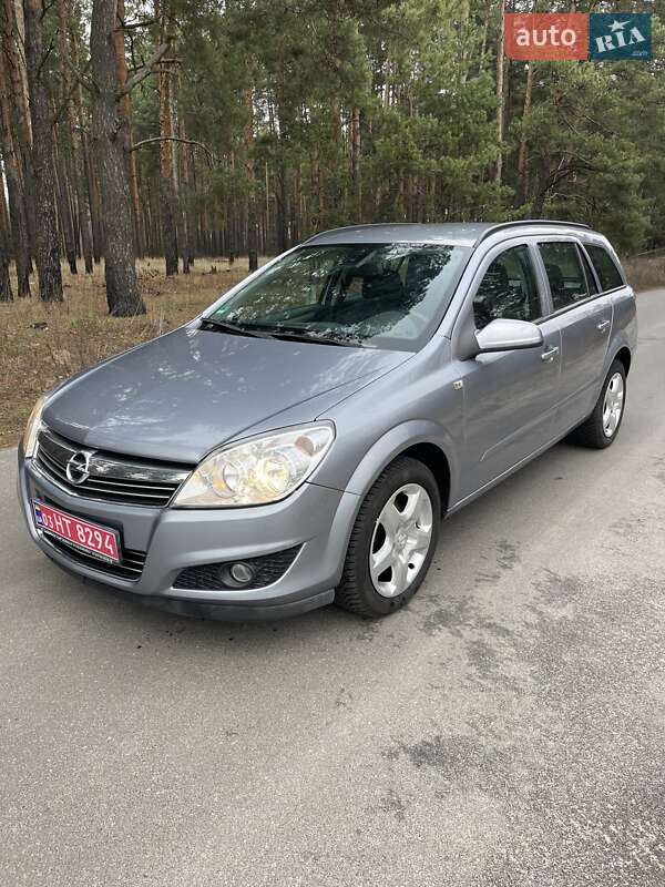 Універсал Opel Astra 2008 в Бородянці