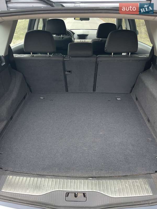 Універсал Opel Astra 2008 в Бородянці