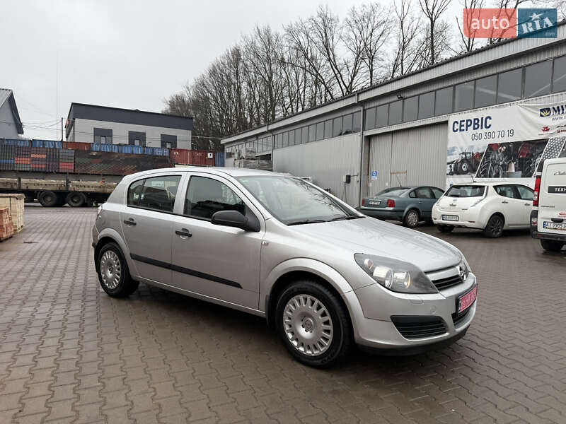 Хетчбек Opel Astra 2004 в Вінниці