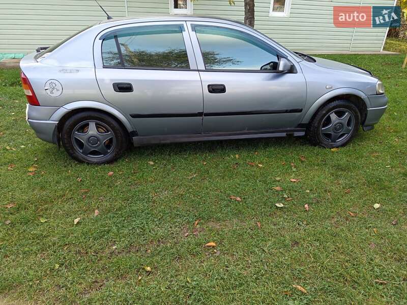 Хэтчбек Opel Astra 1998 в Сторожинце фото 2 Хэтчбек Opel Astra 1998 в Сторожинце