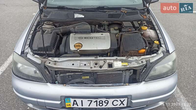 Седан Opel Astra 2000 в Броварах