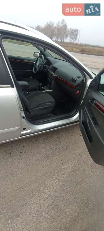 Універсал Opel Astra 2004 в Сумах фото 6 Універсал Opel Astra 2004 в Сумах