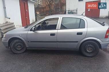 Хэтчбек Opel Astra 2001 в Виннице