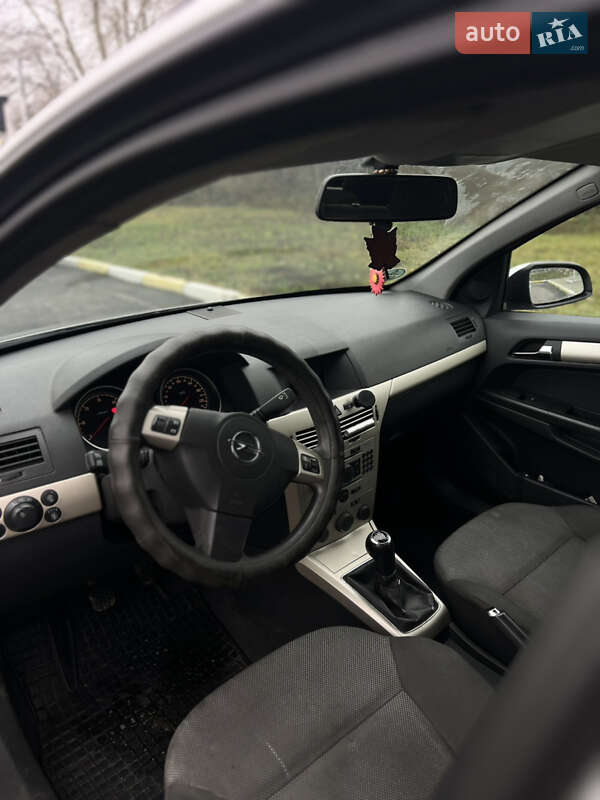 Универсал Opel Astra 2008 в Полтаве фото 7 Универсал Opel Astra 2008 в Полтаве