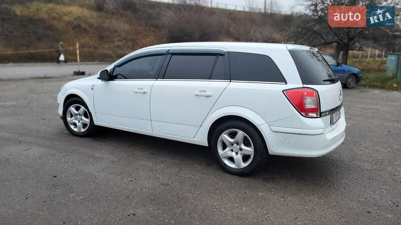 Універсал Opel Astra 2010 в Полтаві фото 18 Універсал Opel Astra 2010 в Полтаві