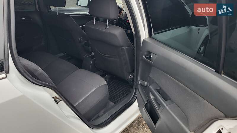 Універсал Opel Astra 2010 в Полтаві фото 48 Універсал Opel Astra 2010 в Полтаві