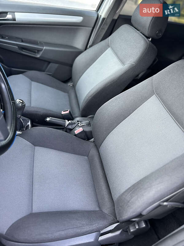 Універсал Opel Astra 2005 в Золочеві фото 68 Універсал Opel Astra 2005 в Золочеві