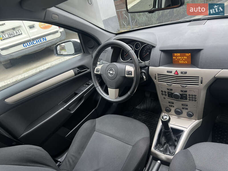 Універсал Opel Astra 2007 в Івано-Франківську