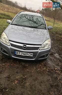 Универсал Opel Astra 2008 в Ивано-Франковске