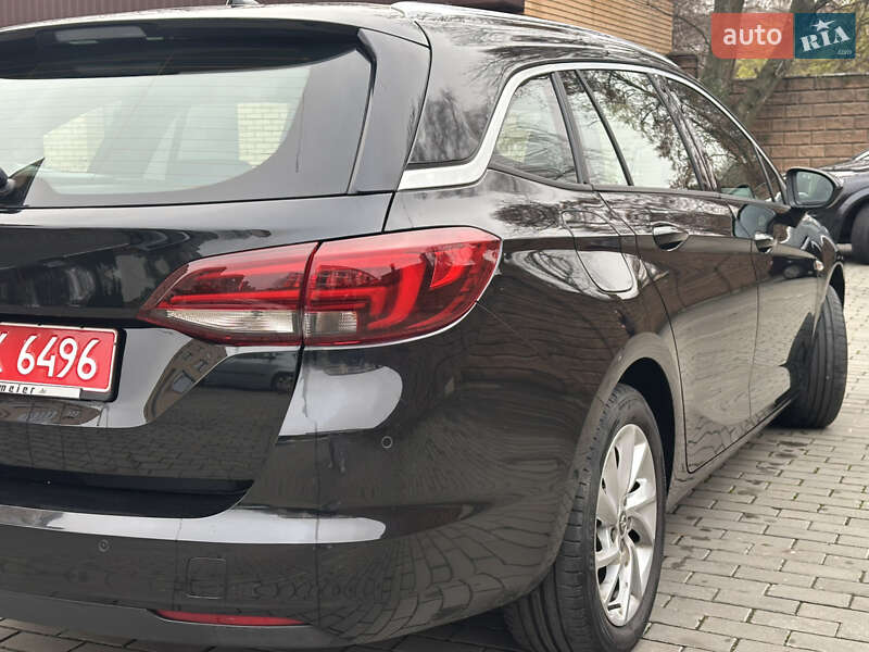 Універсал Opel Astra 2020 в Луцьку