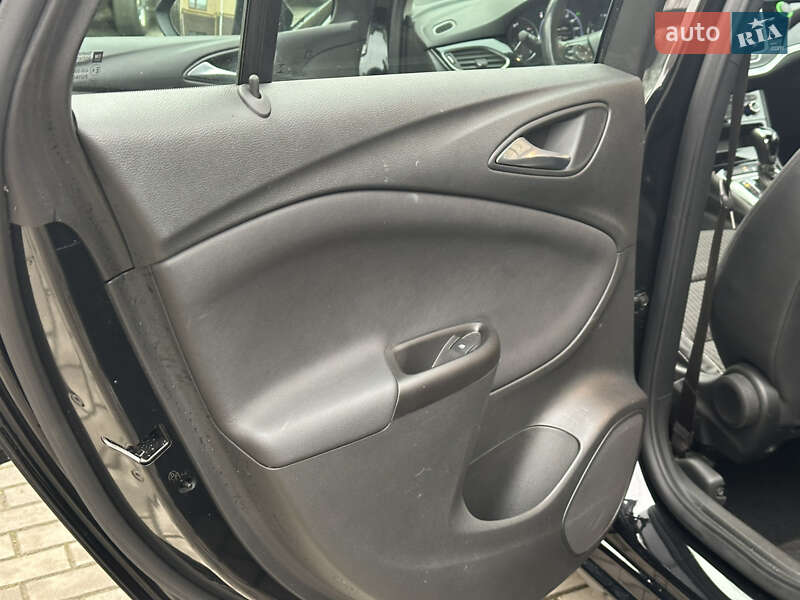 Універсал Opel Astra 2020 в Луцьку