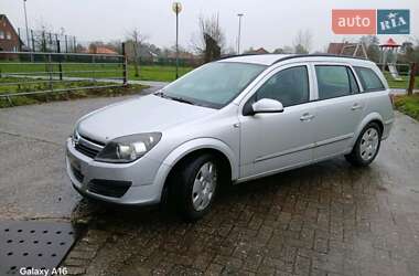 Универсал Opel Astra 2006 в Луцке