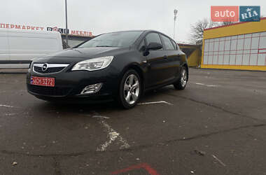 Хэтчбек Opel Astra 2010 в Житомире